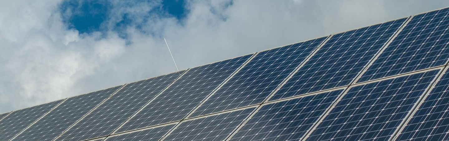 태양광 패널 배경